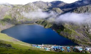 पोखरीको सुन्दरतासँगै दौडको रौनक, तिम्बुङ पोखरी ट्रेल रन हुदै